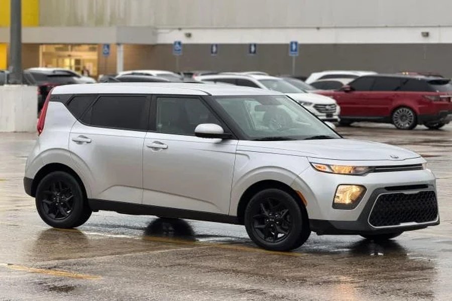KIA SOUL O SIMILAR